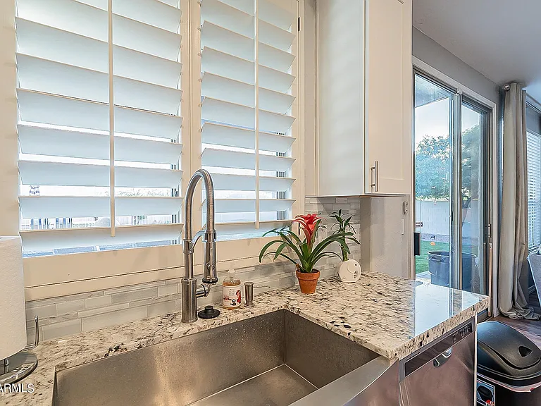 2883 E Birchwood Pl — Photo 10