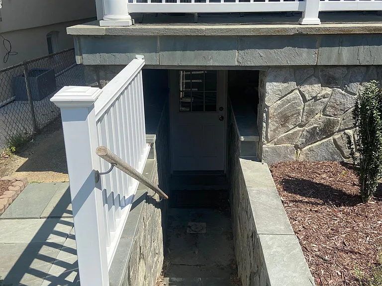 405 Upshur St NW — Photo 13