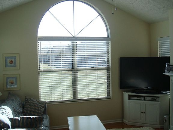 2nd image of 6014 Landings Pond Pl