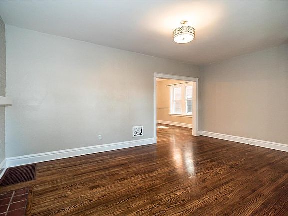 5th image of 5506 Lisette Ave