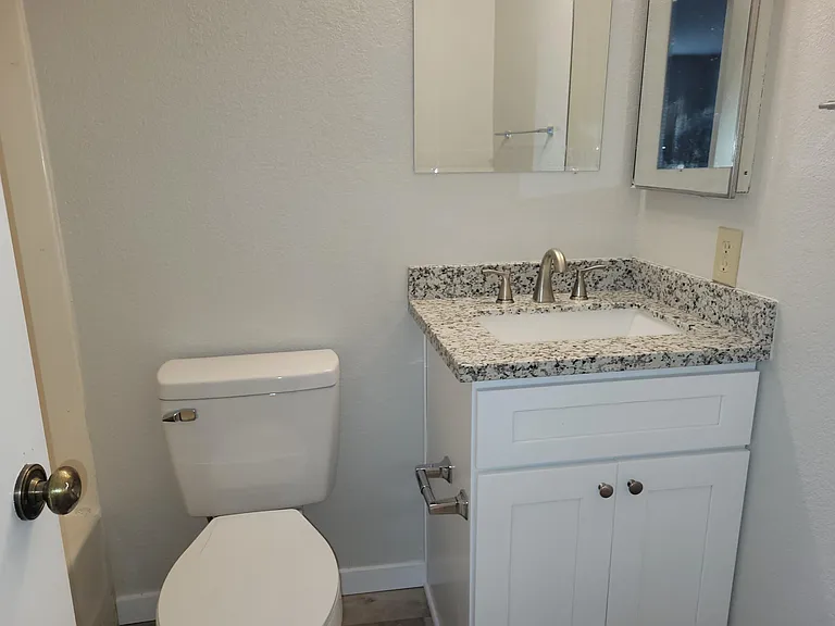 28681 Calle Del Lago #D — Photo 13