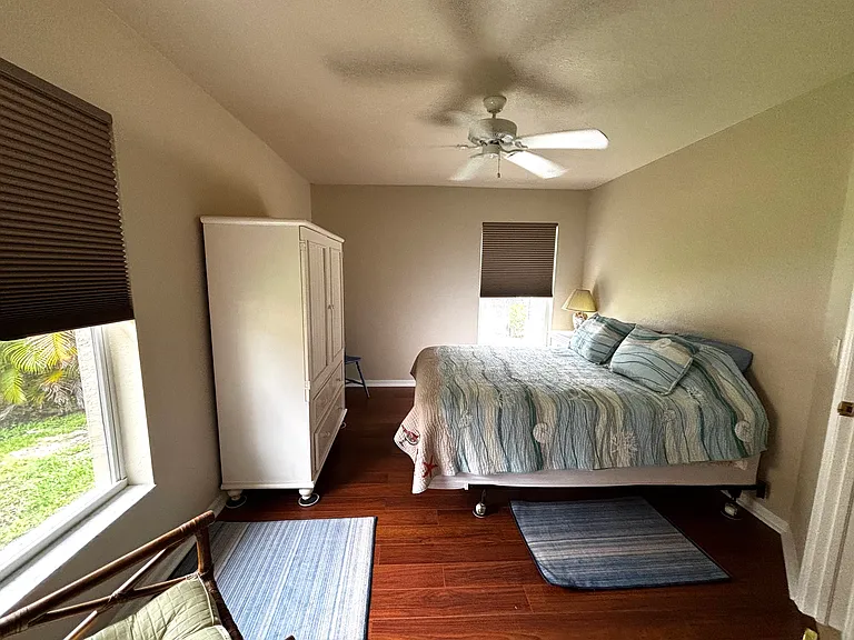 SW 28th Pl — Photo 18