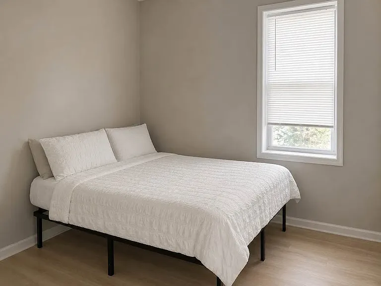 77 Prince St #4B — Photo 5