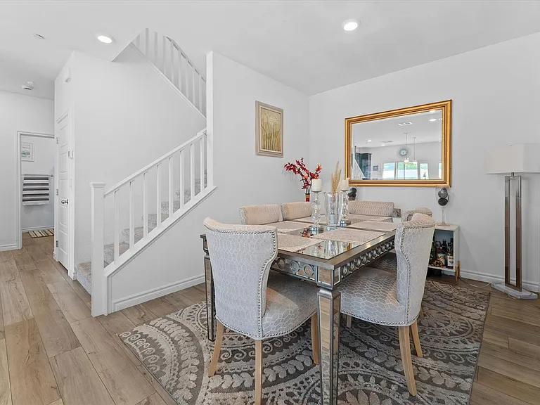 237 Callen Falls Ave #2011 — Photo 14