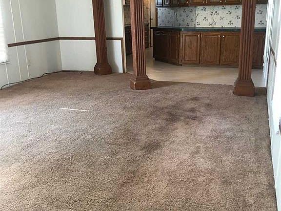 3rd image of 10030 Cedar Landing Dr