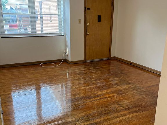 2nd image of 2636 Indianola Ave APT K