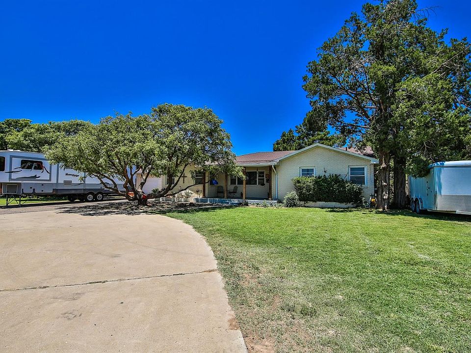 1st image of 513 Clubview Dr
