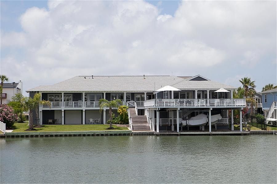 1st image of 4202 W Bayside Way