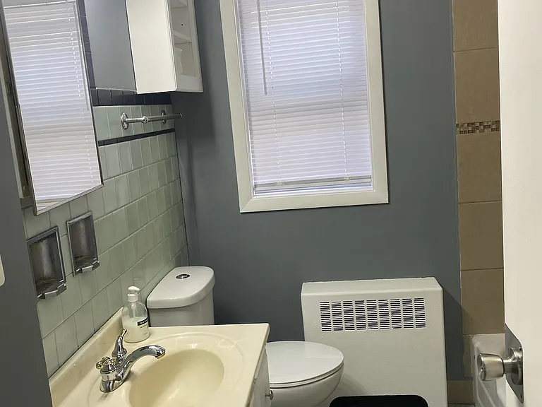 8735 S Commercial Ave #2 — Photo 9