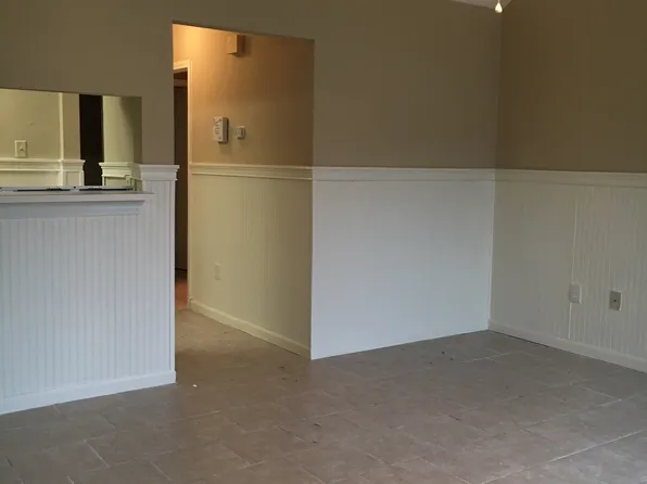 9131 Ridge Pecan Dr, Baton Rouge, LA