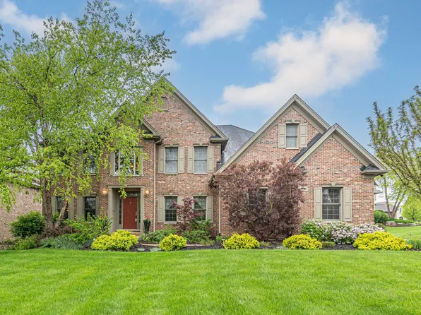 3N760 James Fenimore Cooper Ln, St Charles, IL 60175