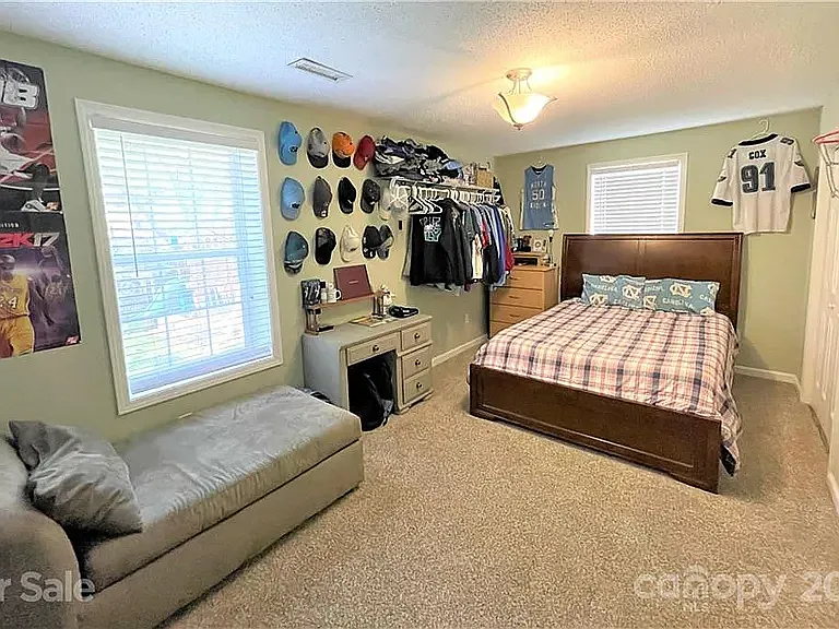 17 Grove Garden Ave — Photo 25