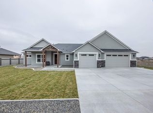 6501 Sandy Ridge Dr, Pasco, WA 99301