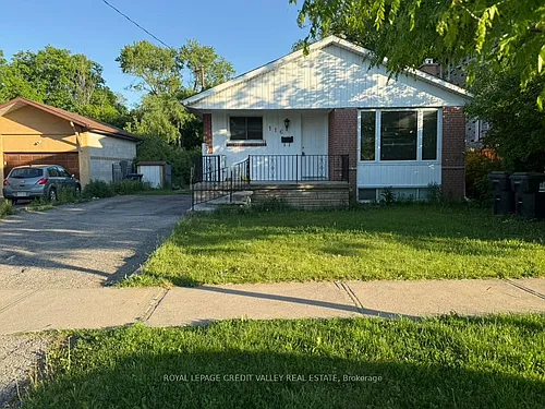 116 Taysham Cres Photo 1