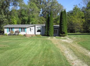 22645 Karr Rd, Belleville, MI 48111