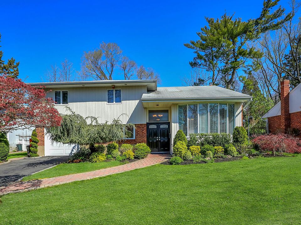 1st image of 45 Lake Dr
