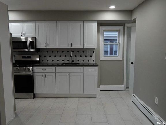 4th image of 117-23 192nd St