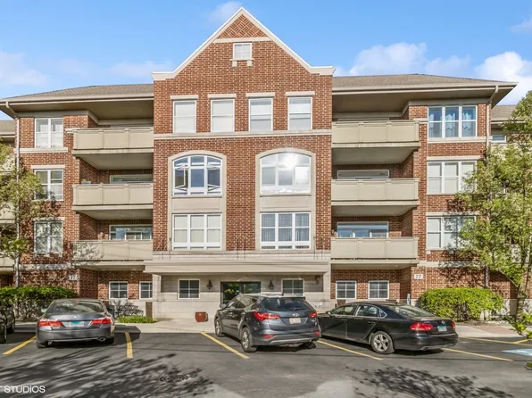 77 N Quentin Rd Unit 401, Palatine, IL 60067