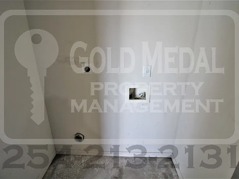601 N Gilmer St — Photo 18