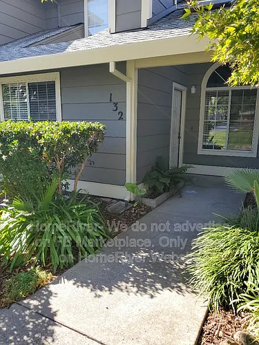 132 Pierpoint Cir Photo 1