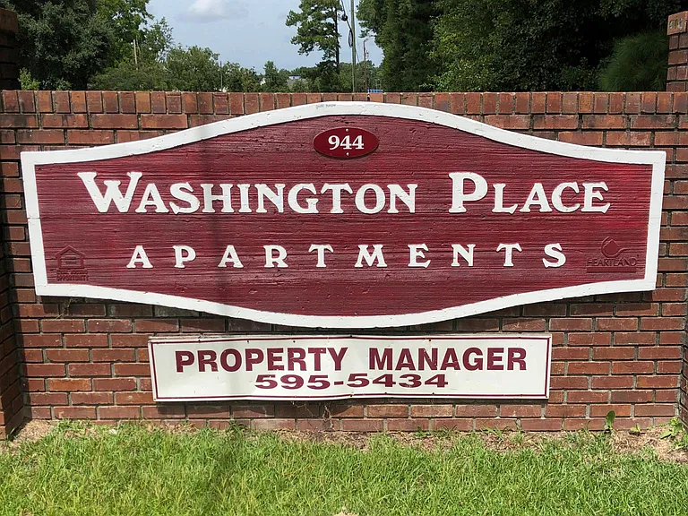Old Washington Rd — Photo 1