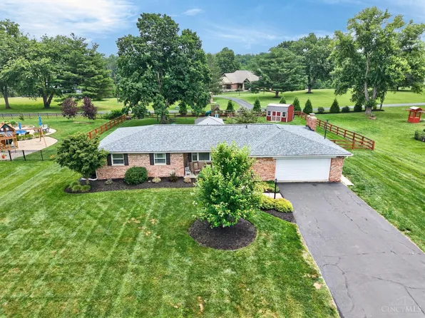 6688 Susan Dr, Loveland, OH 45140