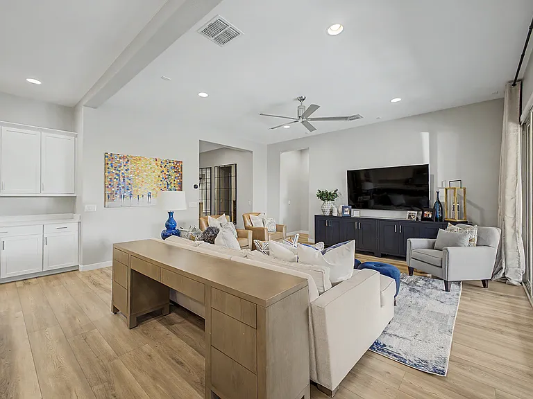500 S Heron Ln #A — Photo 9