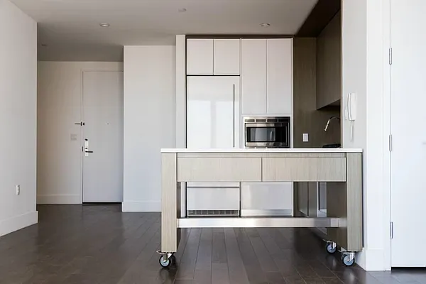 Rented by Evans Real Estate | media 33