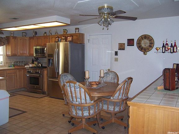 4th image of 2700 Tioga Ave