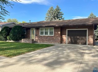 405 W 17th St, South Sioux City, NE 68776
