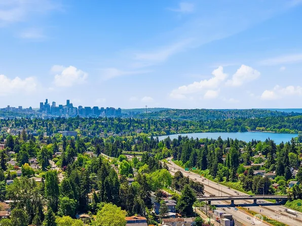 9522 1st Avenue NE #A4, Seattle, WA 98115