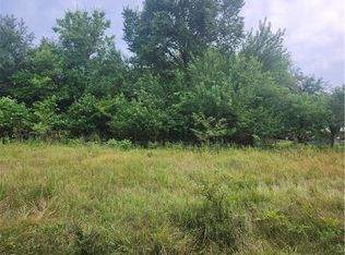 30 Oklahoma Dr, Linn Valley, KS 66040