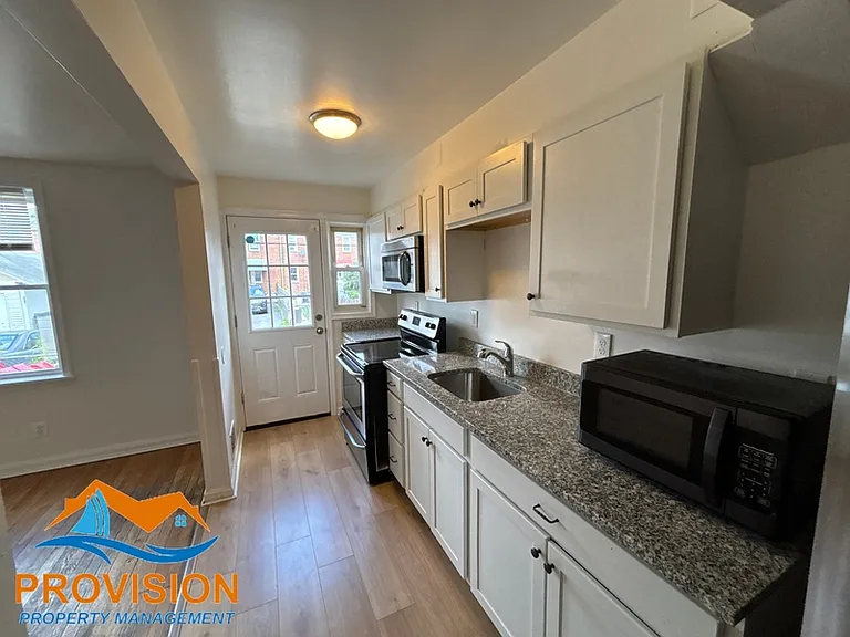 7944 Saint Bridget Ln — Photo 9