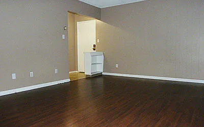 10717 107th St NW — Photo 7