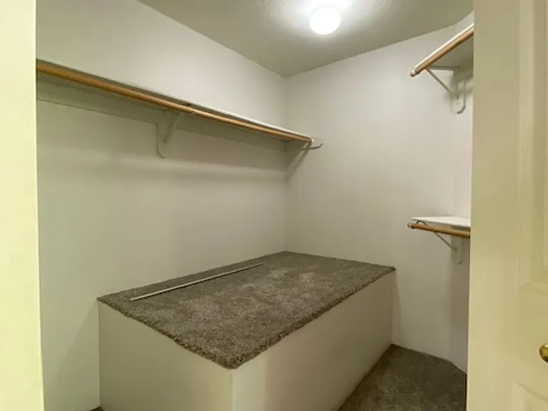 5513 N Driscoll Blvd — Photo 11