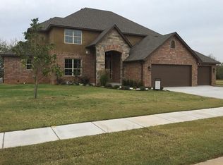 950 Siena Springs Dr, Norman, OK 73071