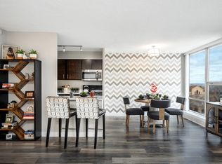 5600 N Sheridan Rd APT 16E, Chicago, IL 60660
