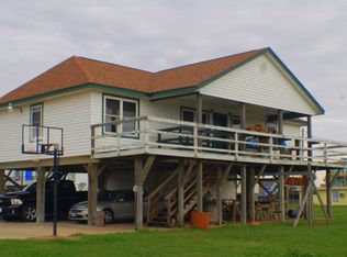 420 Sundial St, Surfside Beach, TX 77541
