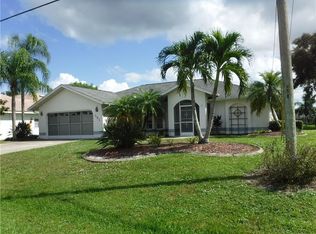 151 Sportsman Rd, Rotonda West, FL 33947