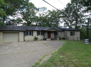 88 Turner Ln, Hazard, KY 41701