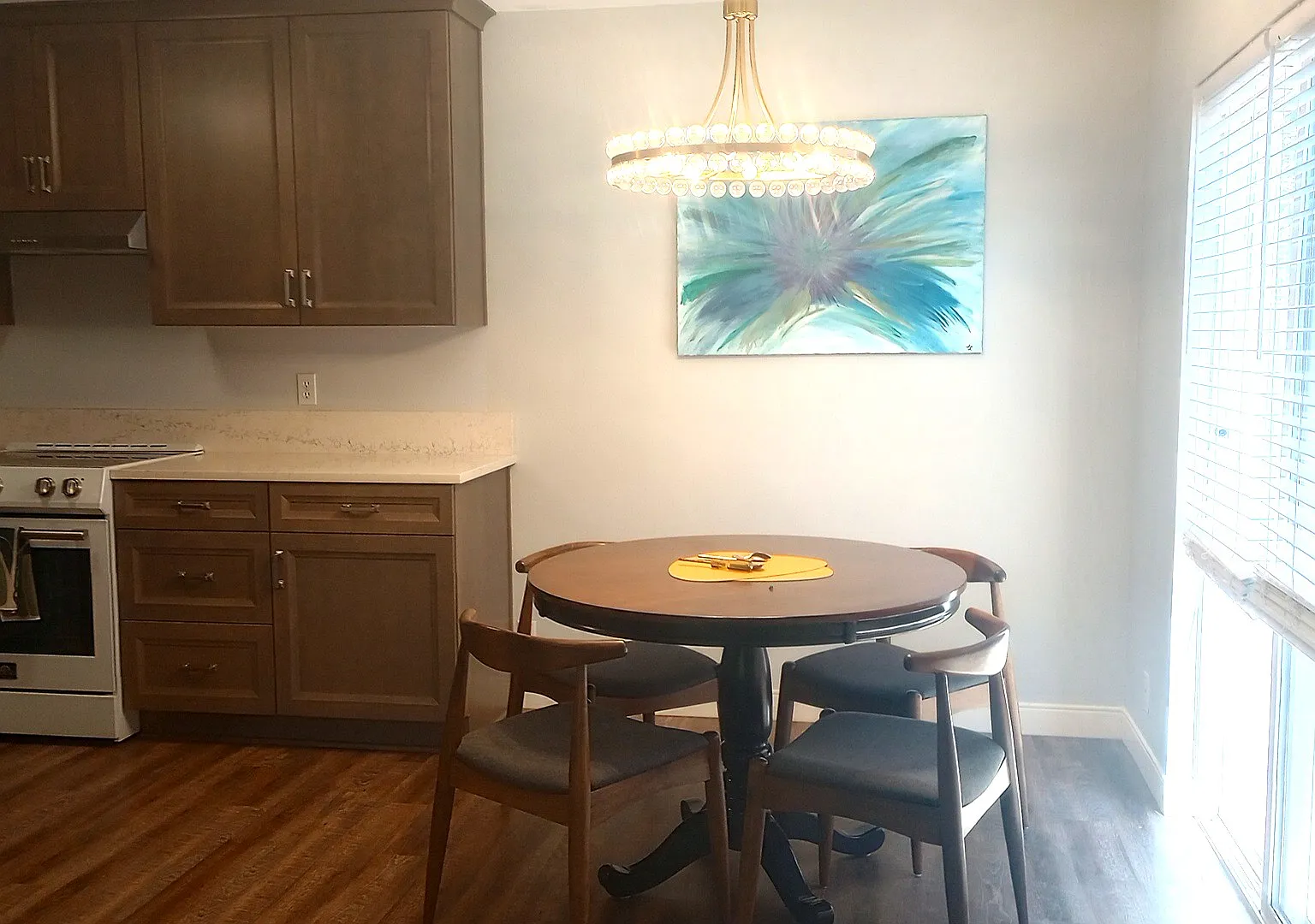 1015 Clinton Dr — Photo 3
