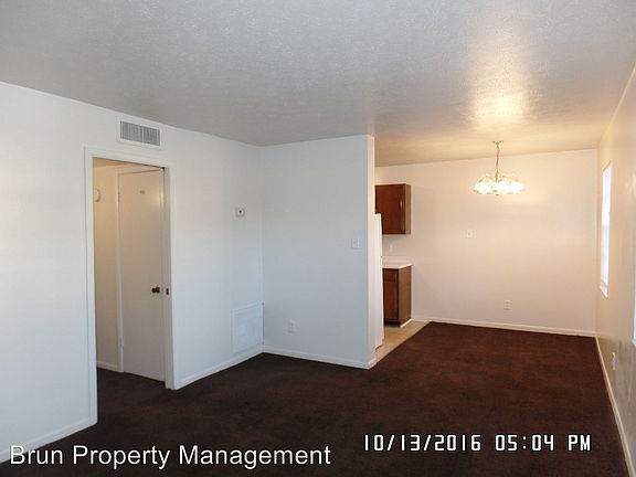 2nd image of 609 E Inskip Dr APT 2