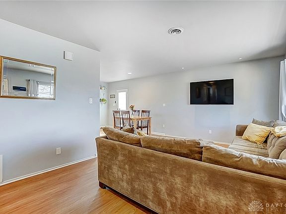5th image of 2482 E Aragon Ave
