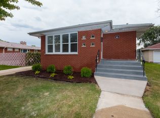 435 Luella Ave, Calumet City, IL 60409