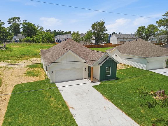 2nd image of 228 Jones Rd