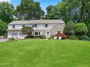 7 Wesskum Wood Rd, Riverside, CT 06878