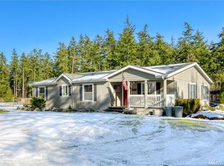 2298 Van Dam Rd, Coupeville, WA 98239