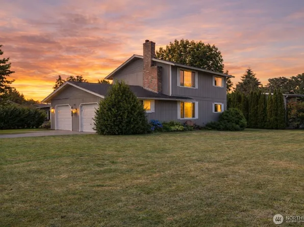 2010 Sandalwood Street, Mount Vernon, WA 98273