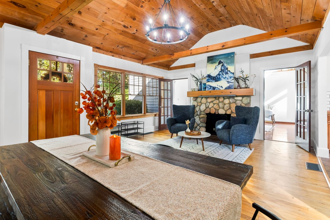 next background image