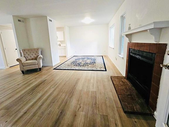 2nd image of 4217A Edith Ln